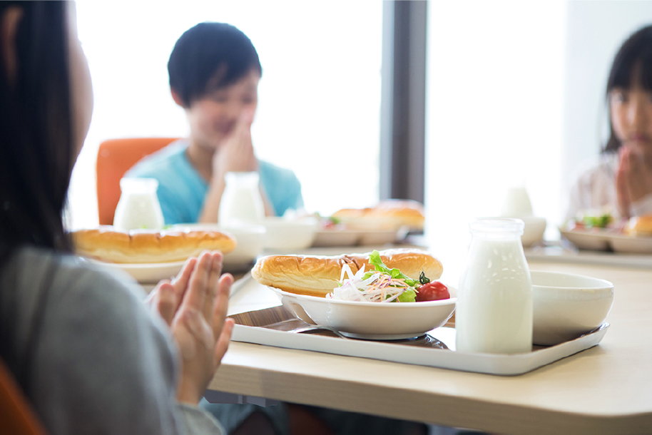 さまざまな給食に対応